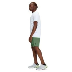On | Men's Hybrid Shorts - Ivy -sportswear 185.01037 M On HybridShorts sidefullbody