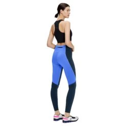 On | Women's Performance Tights - Navy -sportswear 1WD10191161 W On PerformanceTights backfullbody