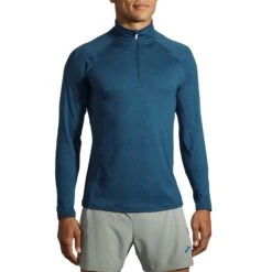 sportswear -sportswear 211298407 M Brooks Dash12zip frontonbody2