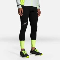Brooks | Men's Carbonite Tight -sportswear 211357070 M brooks carbonitetight modelfront2