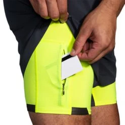 Brooks | Men's Run Visible 5" 2-in-1 Short -sportswear 211405044 M Brooks RunVisible52 in 1Short sidepocket