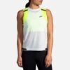 Brooks | Women's Carbonite Tank -sportswear 221496052 F brooks carbonitetank modelfront