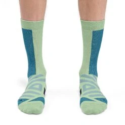 On | Men's Performance High Sock -sportswear 364.00837 On PerformanceHighSock front