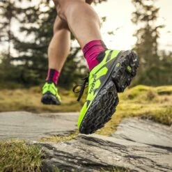 Inov-8 | Women's TrailFly Ultra G 300 Max Running Shoes 21 Inov-8 | Women's TrailFly Ultra G 300 Max Running Shoes -sportswear 3F1A8236 tweakedlarge