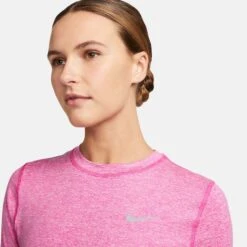 Nike | Women's Dri-FIT Element Running Crew - Active Fuchsia -sportswear CU3277 623 W Nike DFElementCrew neck
