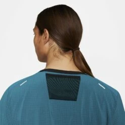 Nike | Men's Dri-Fit Trail Rise 365 SS -sportswear CZ9050367 M nike dftrailrise365ss modelbupper