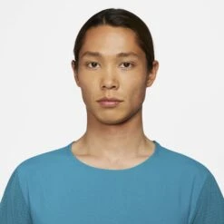 Nike | Men's Dri-Fit Trail Rise 365 SS -sportswear CZ9050367 M nike dftrailrise365ss modelupper