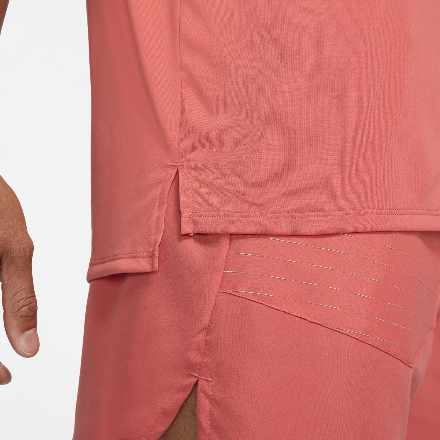 Nike | Men's Dri-Fit Run Division NV Rise 365 SS 9 Nike | Men's Dri-Fit Run Division NV Rise 365 SS - Image 7