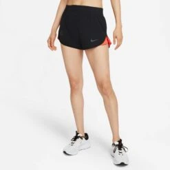 Nike | Women's Run Division Tempo Luxe Shorts -sportswear DD5328 010 F nike Run Division Tempo Luxe Shorts model
