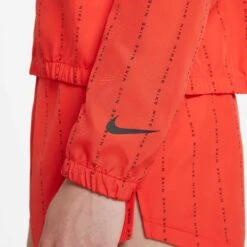 Nike | Women's Dri-Fit Icon Clash Jacket -sportswear DD6009 673 F nike Dri Fit Icon Clash Jacket sleeve left