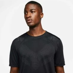Nike | Men's Dri-Fit Run Division Rise 365 Flash GX SS 9 Nike | Men's Dri-Fit Run Division Rise 365 Flash GX SS -sportswear DD6045 010 PHSYM001 2000