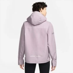 Nike | Women's Jacket GORE-TEX Infinium -sportswear DM7565 501 W Nike JacketGORE TEXInfinium back