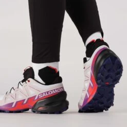 Salomon | Women's Speedcross 6 Running Shoes 11 Salomon | Women's Speedcross 6 Running Shoes -sportswear L41743200 W Salomon Speedcross6 backonfeet