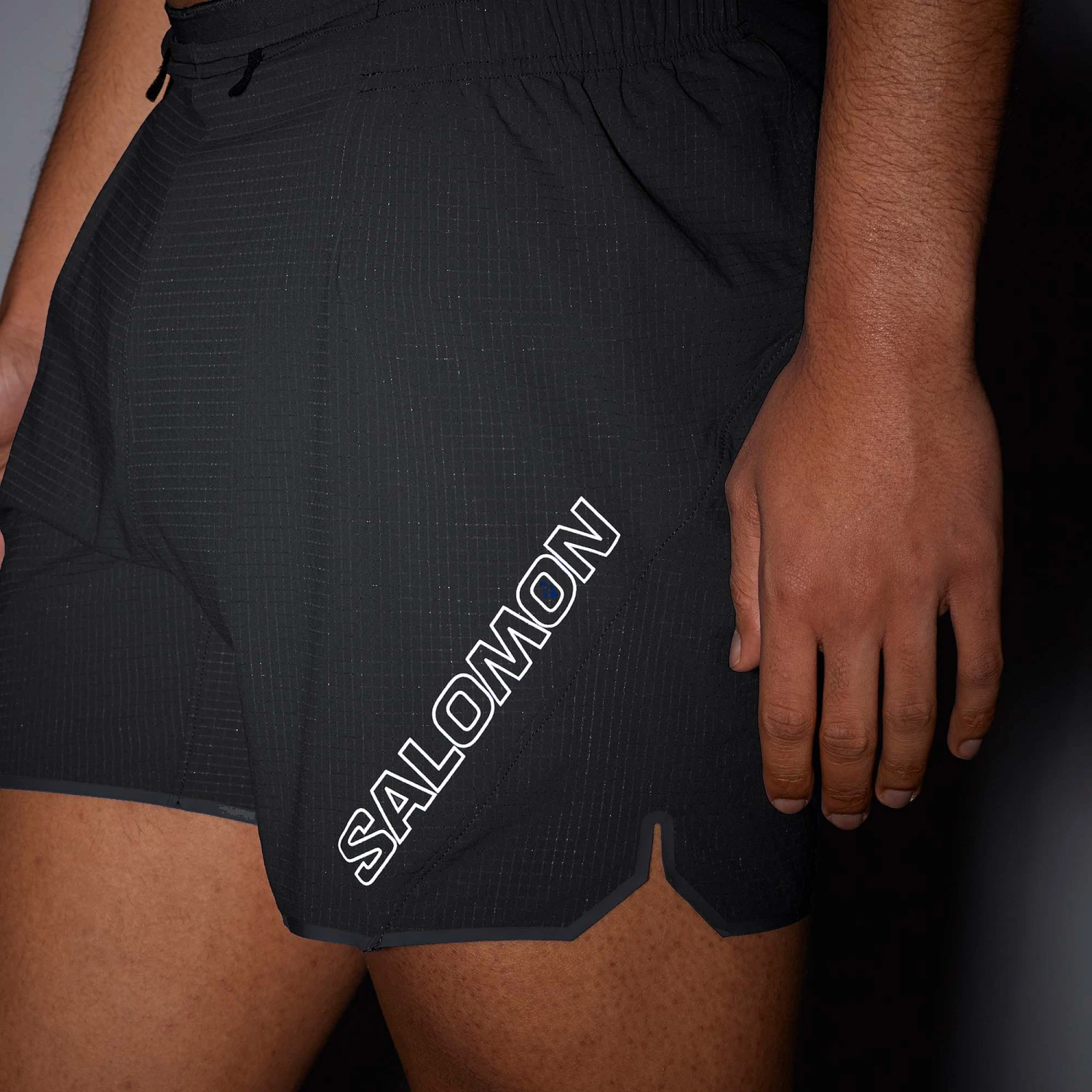 Salomon | Men's Sense Aero 5'' Shorts - Deep Black 9 Salomon | Men's Sense Aero 5'' Shorts - Deep Black - Image 7