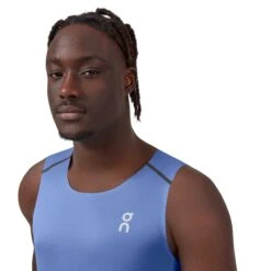 On | Men's Tank-T -sportswear M10800288 M onrunning tankt front