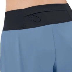 On | Women's Running Shorts -sportswear W25500245 F onrunning runningshorts pocketdetail