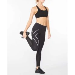 2XU | Women's Aero Vent Mid-Rise Compression Tights -sportswear WA6519bBLKSRF F 2xu aeroventmrcomptights modelstretch