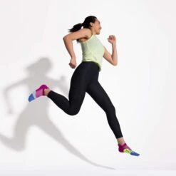 Feetures | Unisex Elite Light Cushion No Show Tab - Pulse Purple -sportswear pulsepurple feetures2